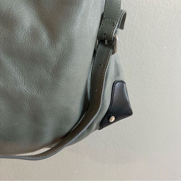& OTHER STORIES | Grain Leather Hobo black gray leather bag - Picture 5 of 12